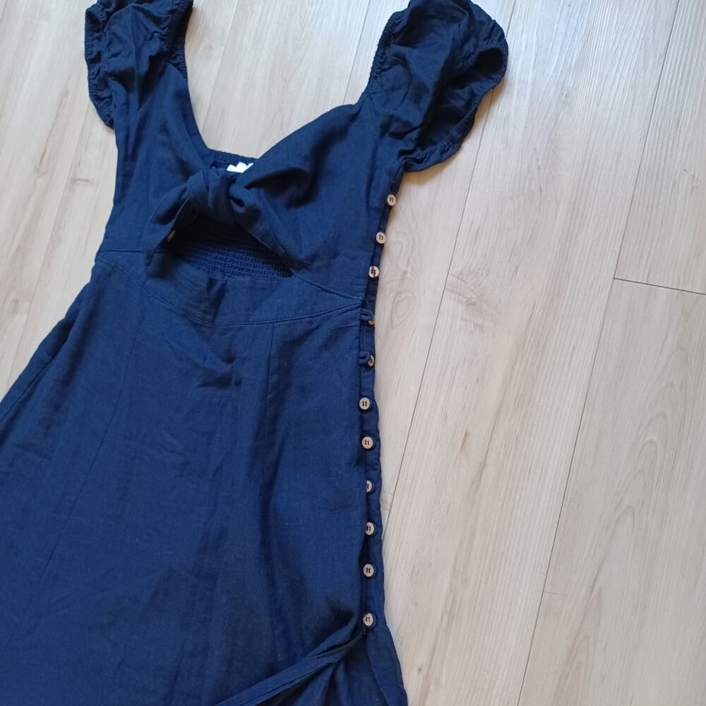 Vici Skylar + Madison Linen Maxi Dress Puff Sleeves Cutout Navy Size M NWT - Picture 8 of 13